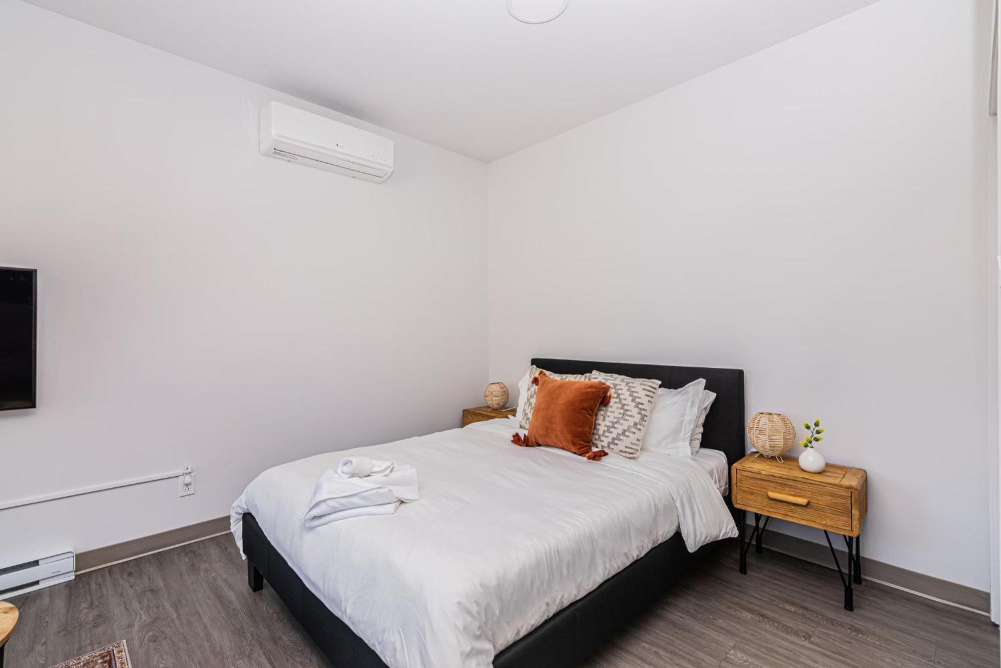 Wonderful New Studio Close To Mount Royal By Den Stays モントリオール 部屋 写真