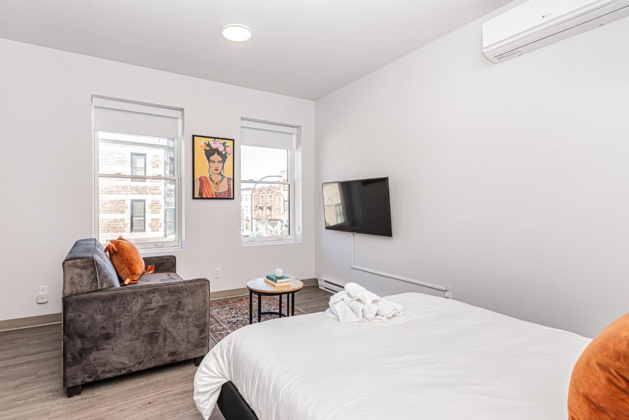 Wonderful New Studio Close To Mount Royal By Den Stays モントリオール 部屋 写真